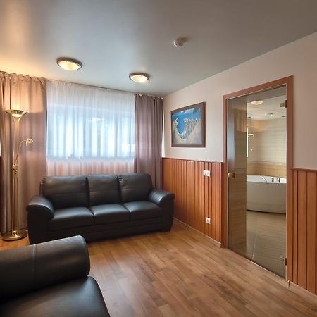 Atoll Hostel Haabneeme Eksteriør bilde